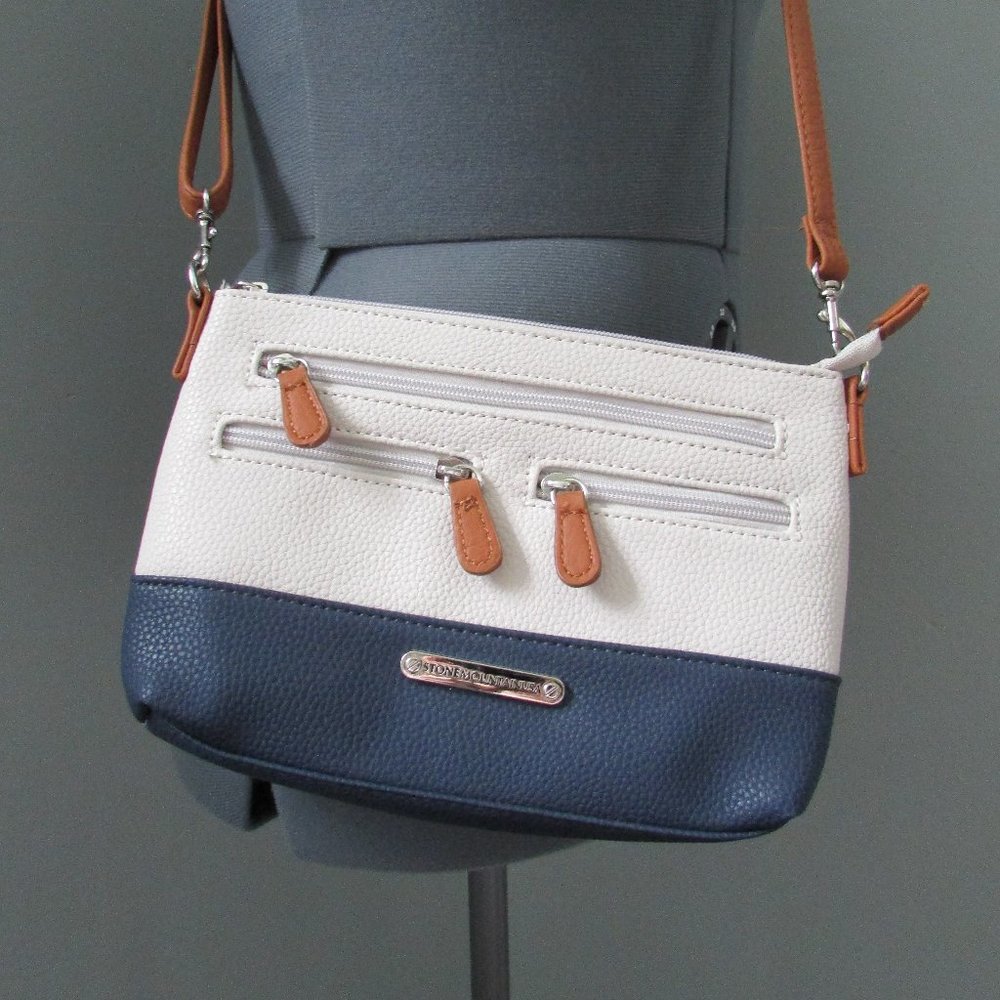 3/$15 Stone Mountain USA Cross Body Purse